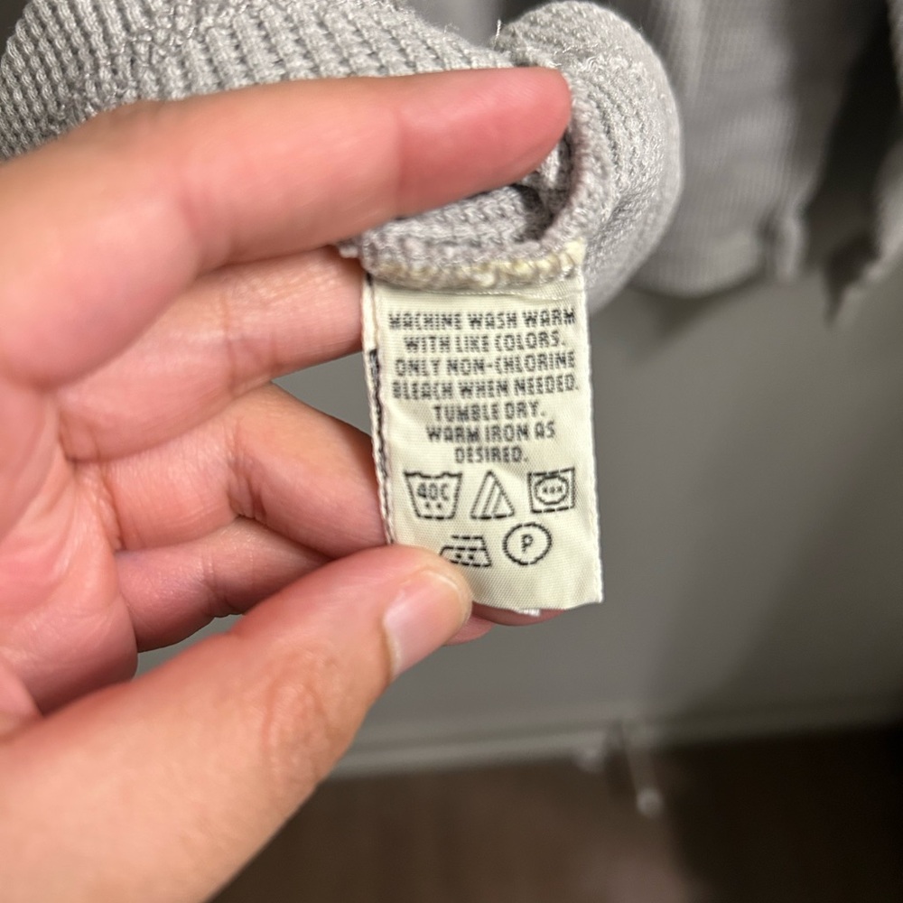 Eddie Bauer Light Gray Waffle Knit Top - Picture 6 of 7